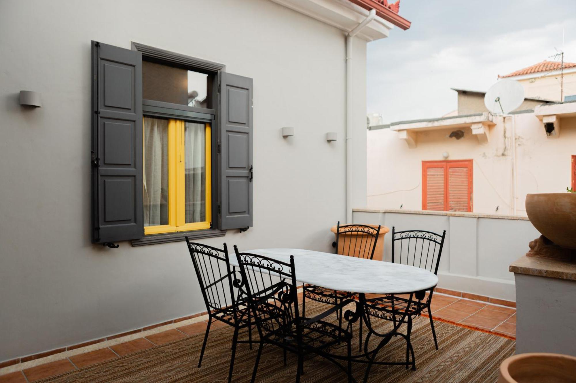 Archo Nafplio Suites & Rooms Экстерьер фото
